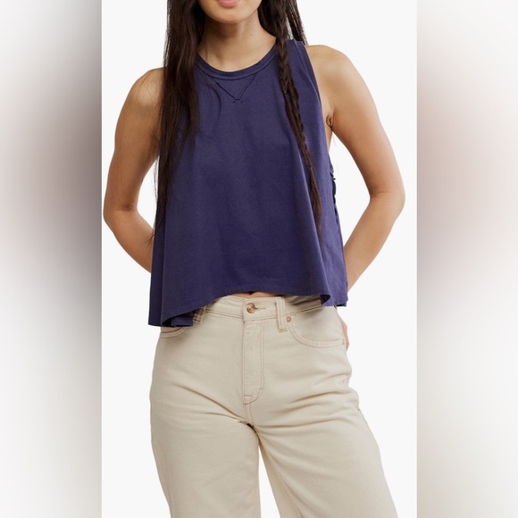 Hialeah Tee NWOT deep seas - Picture 1 of 6